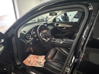 Mercedes-Benz GLC Coupe 2018-thumb-11