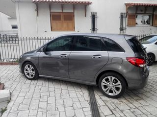 Mercedes-Benz B 180 2016 D URBAN 7G-DCT