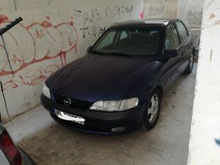 Opel Vectra 2001 B 16V ELEGANCE