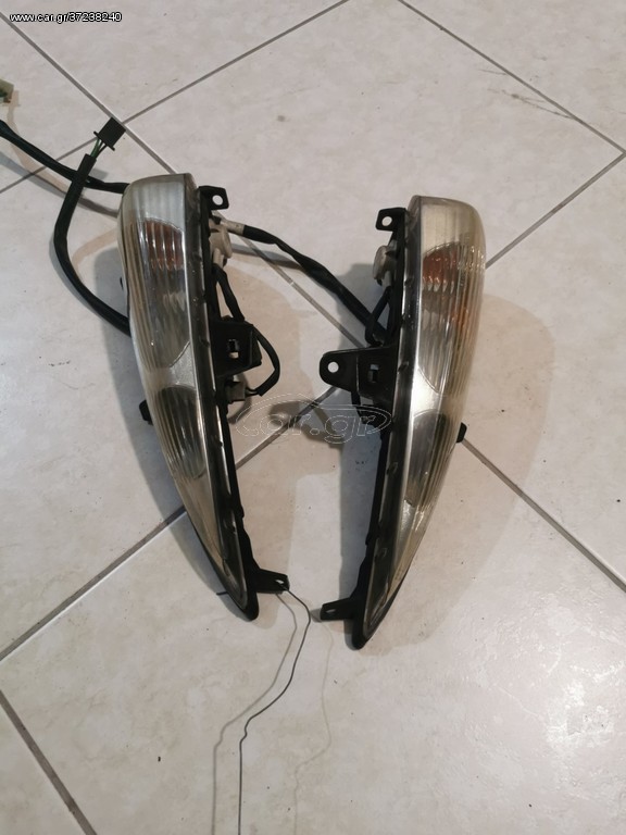 HONDA SH 300 ΦΛΑΣ ΕΜΠΡΟΣ