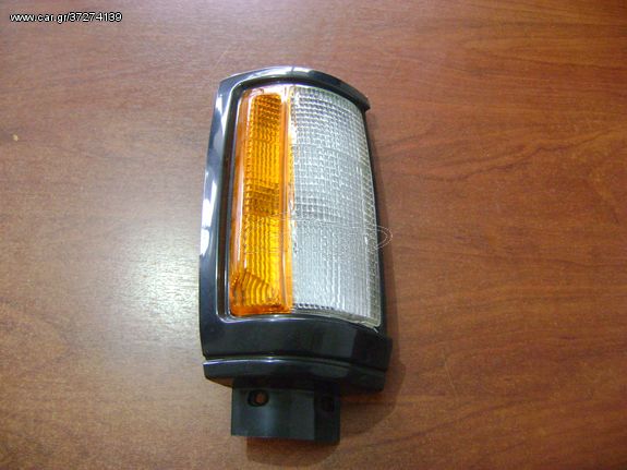 MITSUBISHI L200 1987-1997 ΓΩΝΙΑ ΦΛΑΣ ΔΕΞΙΑ (ΜΑΥΡΟ ΠΛΑΙΣΙΟ)