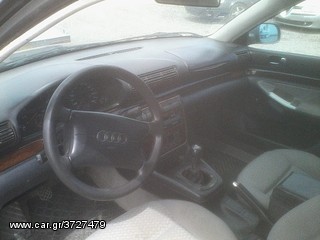 Audi A4 1998-thumb-3