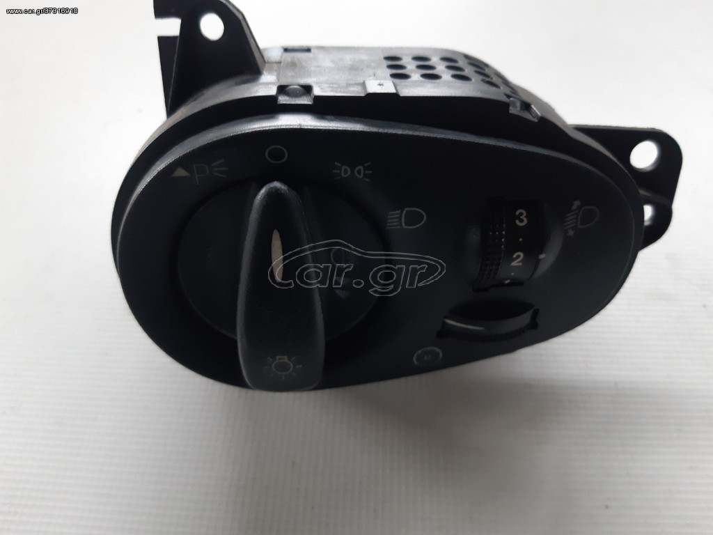 Ford - FOCUS 00 - 04