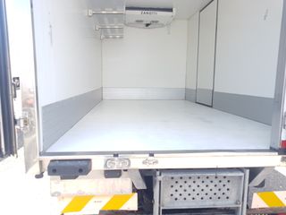Ψυγείο Iveco 2012 60C15-thumb-7