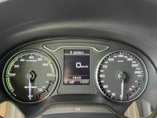 Audi A3 2017 E-TRON PLUG-IN LED FACELIFT-thumb-30