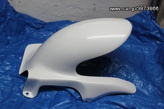 suzuki gsx 1400-thumb-2