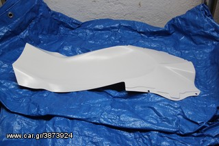 suzuki gsx 1400-thumb-2