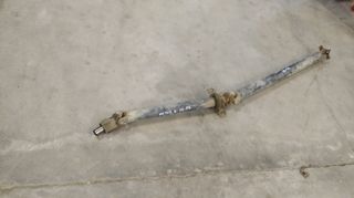 ΚΕΝΤΡΙΚΟΣ ΑΞΟΝΑΣ MAZDA B1600 -83-