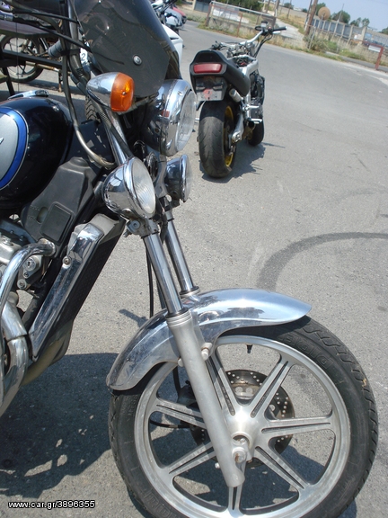 Kawasaki Vulcan 500 `00