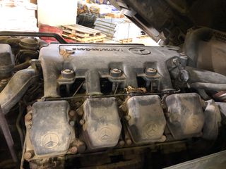 Mercedes-Benz 2001 2653-thumb-32