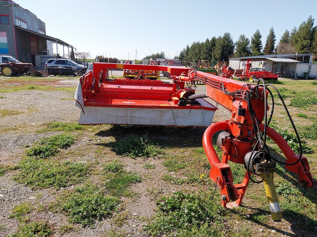 Χορτοκοπτικά Kuhn 2004 FC 250 RG