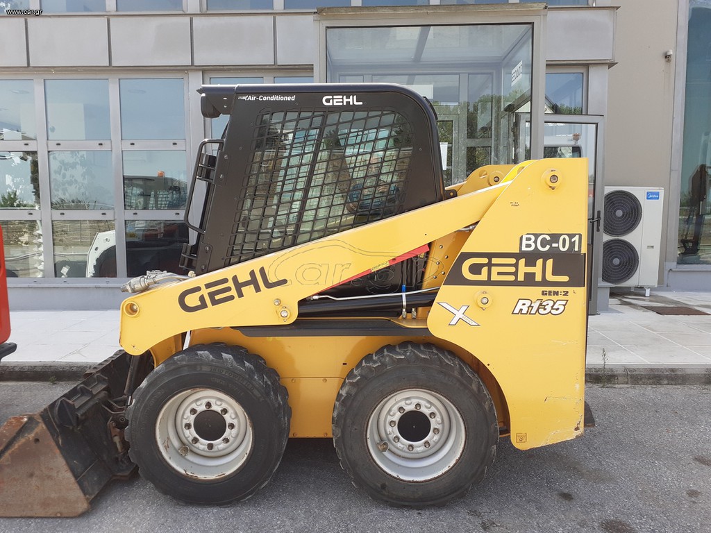 Φορτωτής Με Λάστιχα Gehl 2020