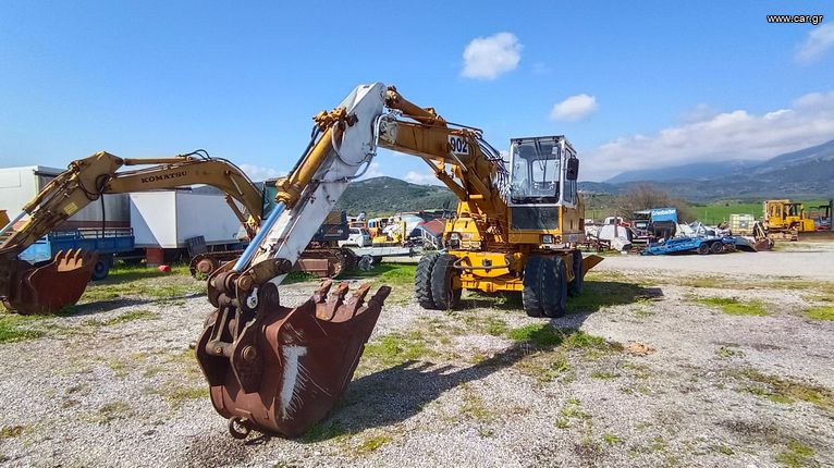 Εκσκαφέας Με Λάστιχα Liebherr 1987 A 902