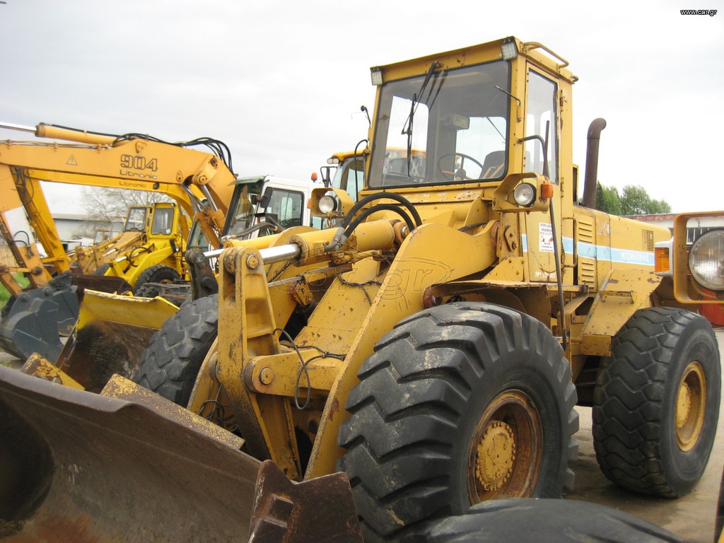 Φορτωτής Με Λάστιχα International 1991 INTERNATIONAL 530C