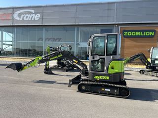 Εκσκαφάκι (διαβολάκι) Komatsu 2025 ZE36GU 3.800kg Kubota Κινητήρα ***TruckCrane***