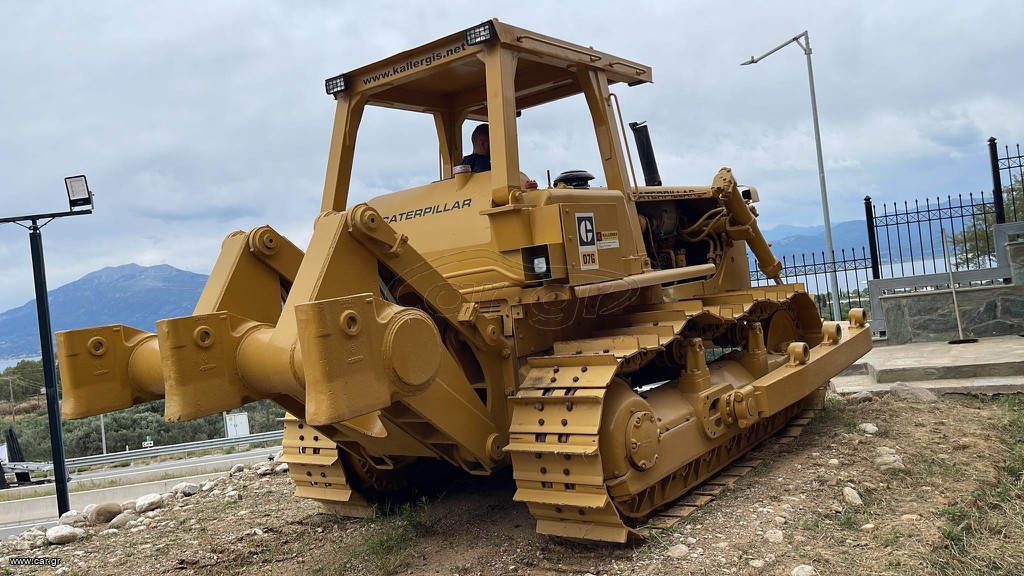 Μπουλντόζες CAT 1980 D7F