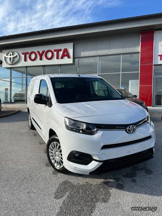 Toyota '24 PROACE CITY L2 3S ACTIVE 1.2T 110HP