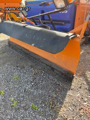 Builder skid steer '10 Μαχαιρι και σκούπα