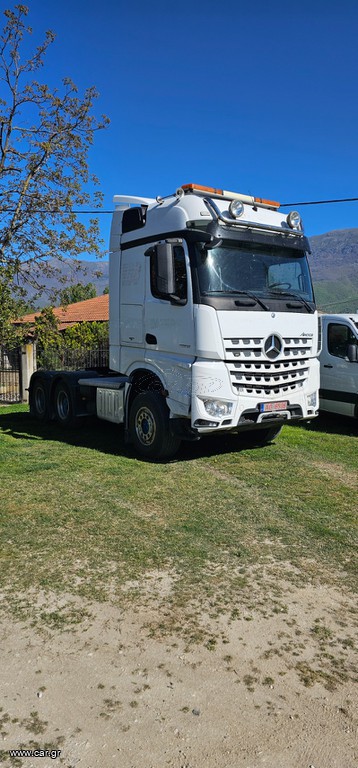 Mercedes-Benz 2015 3358