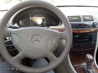 Νεκροφόρα Mercedes-Benz 2004 Ε200-thumb-31