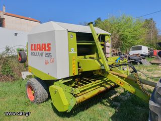 Claas '02 ROLLAND 255 RC