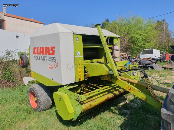 Claas '02 ROLLAND 255 RC