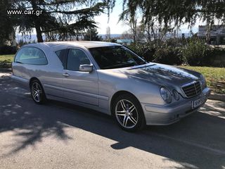 Mercedes-Benz '02 E 220