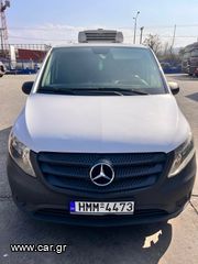 Mercedes-Benz '15 Vito tourer