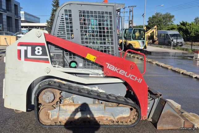 Takeuchi '19 TL8