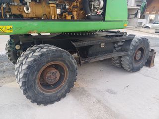 Εκσκαφέας Με Λάστιχα CAT 2011 M 322 D-thumb-18