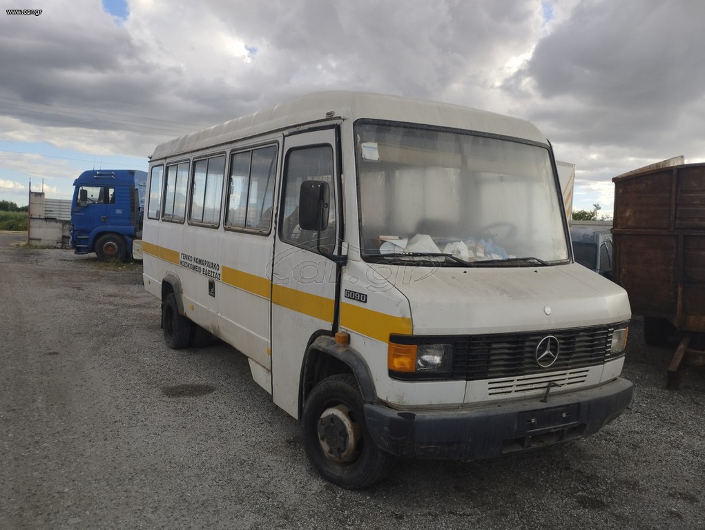 Mercedes-Benz 1990