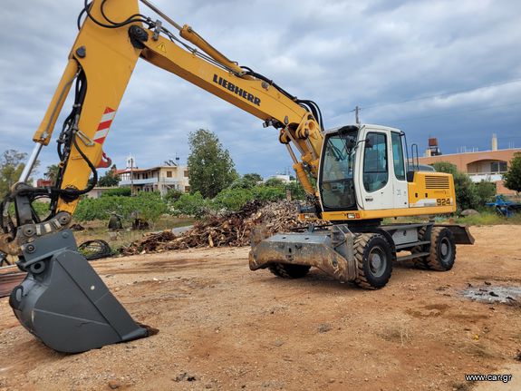 Εκσκαφέας Με Λάστιχα Liebherr 2009 924C Εργοστασιακό χρώμα..ΠΟΥΛΗΘΗΚΕ!!!