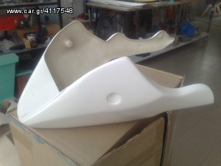 SUZUKI GSX 1400-thumb-2