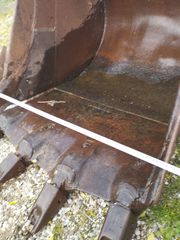 Buckets Liebherr 2000-thumb-1