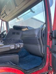 Iveco 2004-thumb-3
