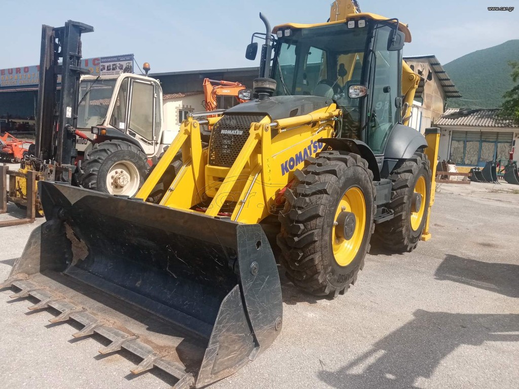 Εκσκαφέας-Φορτωτής Komatsu 2024 WB93S