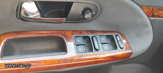 Τροχόσπιτο 2004-thumb-9