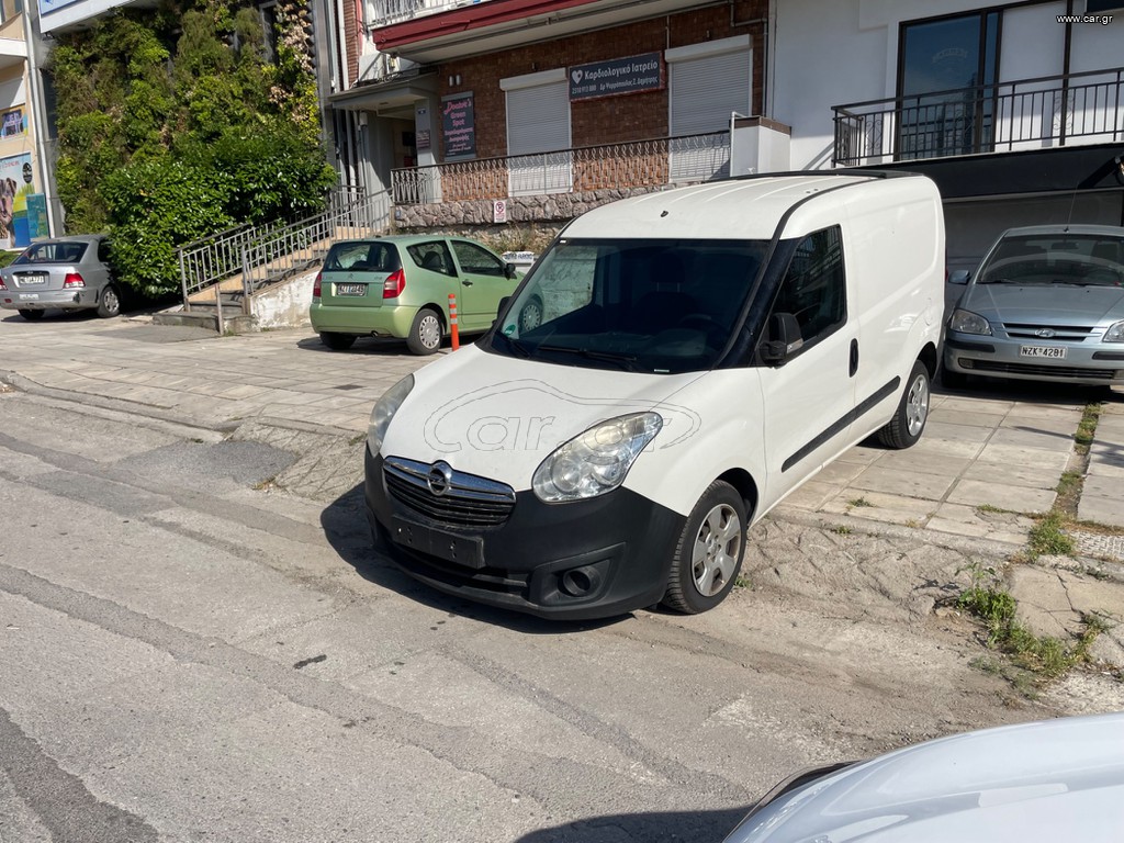 Κλούβα Opel 2017 COMBO