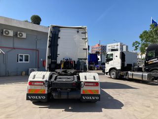 Volvo 2017 FH13 540 hp-thumb-5