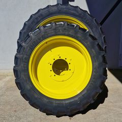 Λάστιχα John Deere 2013 ΤΕΤΡΑΔΑ ΣΤΕΝΑ ΖΑΝΤΟΕΛΑΣΤΙΚΑ MITAS