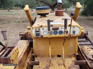 Μπουλντόζες CAT 1975 D4-thumb-5