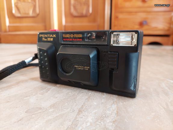 Pentax Pino 35M Point-n-Shoot Film Camera