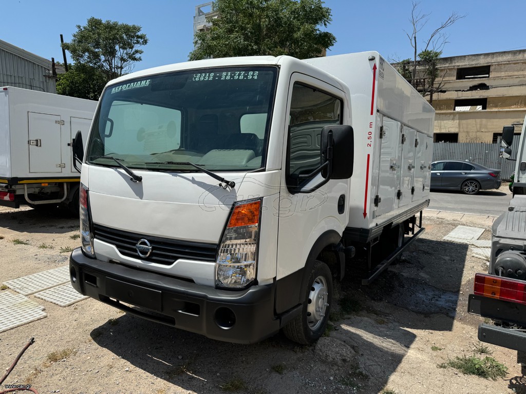 Παγωτατζίδικο Nissan 2012 Cabstar