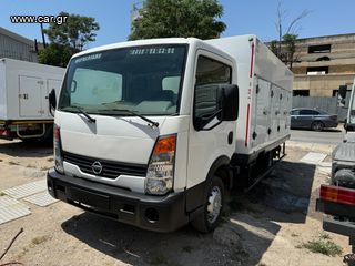 Nissan '12 Cabstar