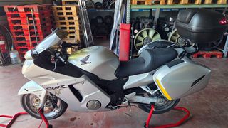 Honda CBR 1100 XX Super Blackbird 2004 CBR 1100 XX BLACKBIRD-thumb-1