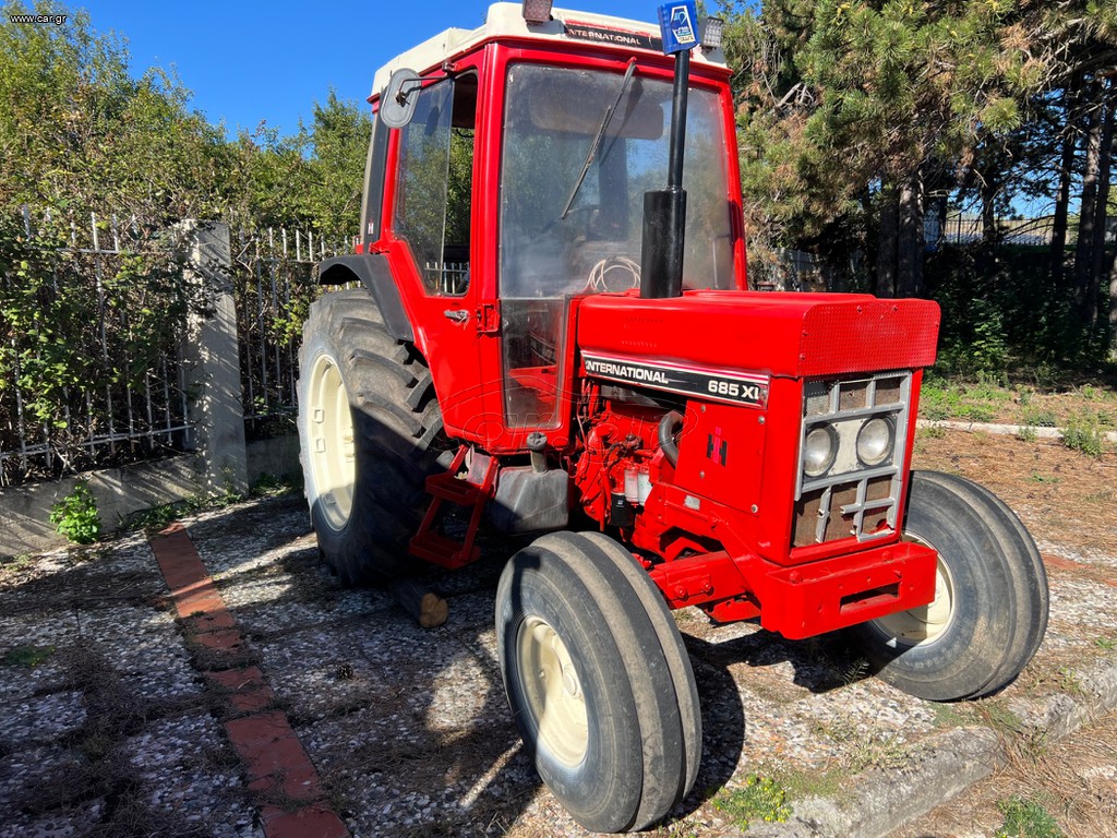 Τρακτέρ International 1997 685 XL