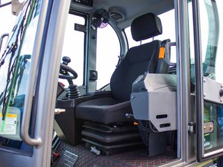 Φορτωτάκι Graecus 2026 T-LD13 Cab A/C  Τηλεσκοπικός τροχοφόρος φορτωτής 4x4 4WD-thumb-11