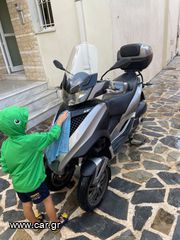 Piaggio MP3 300 '11 Yourban