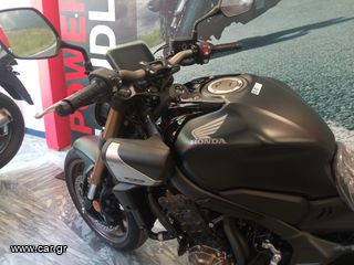 Honda CB 650 2025 R E-CLUTCH-thumb-1