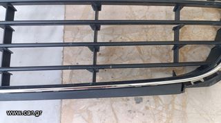 Κεντρική γρίλια Golf 6-thumb-1